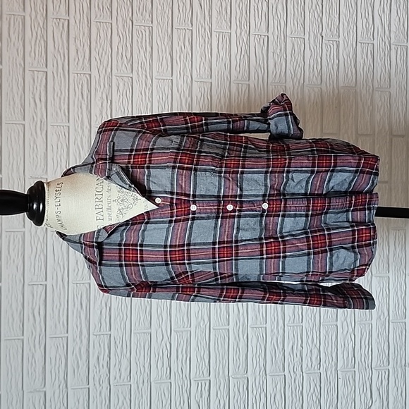 Flannel - Picture 1 of 2